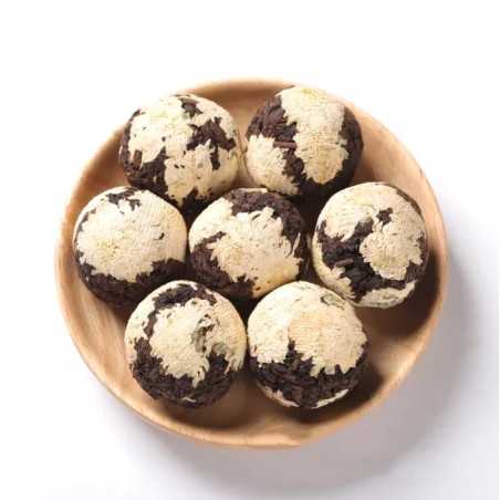 Black Tea Balls with White Chrysanthemum
