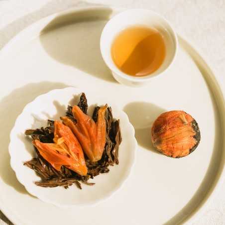 Box 48 Svarta Tea Balls With Flowers