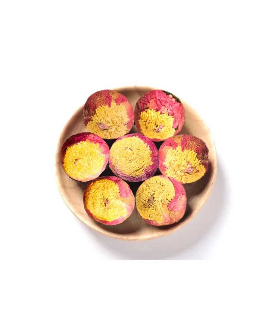 Black tea balls at peony