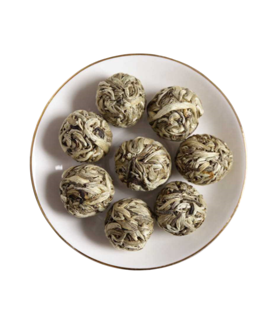 White Tea Balls At La Pèche